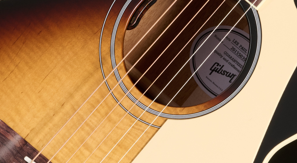 Die Gibson Les Paul Parlor Acoustic kombiniert die ikonische Ästhetik und das Erbe der berühmten Les Paul mit einem kompakten Parlor-Design!