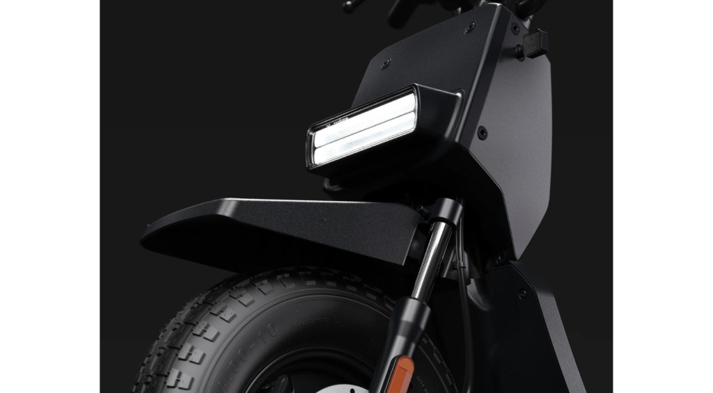 epa-1 besitzt alles, was ein E-Moped benötigt.