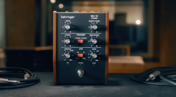Behringer BM-13 Phaser: Hier kommt das Moogerfooger-Phaserpedal!