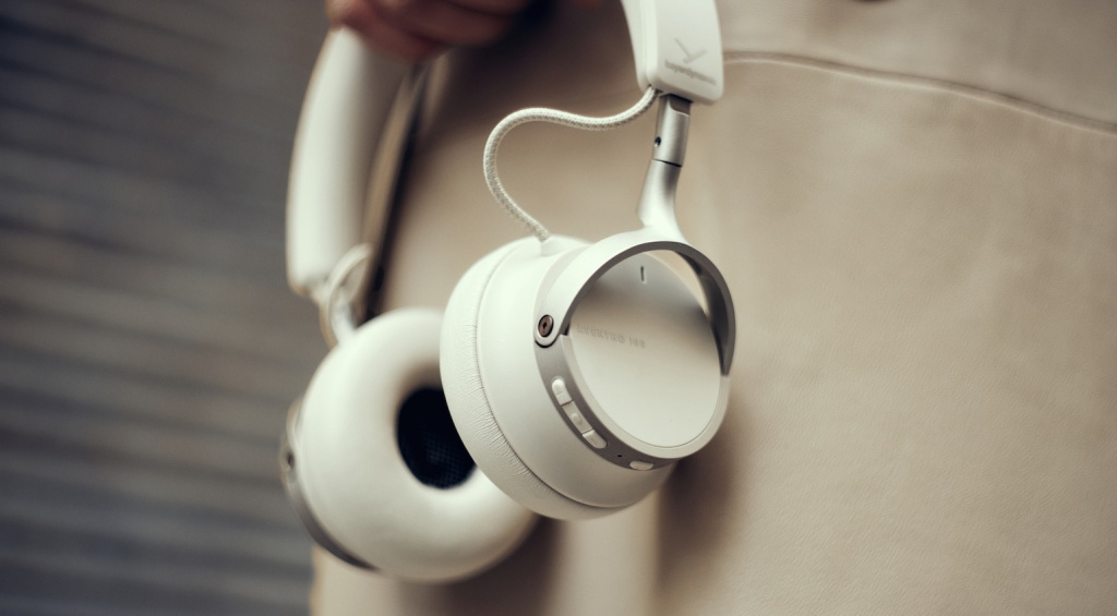 beyerdynamic AVENTHO 100