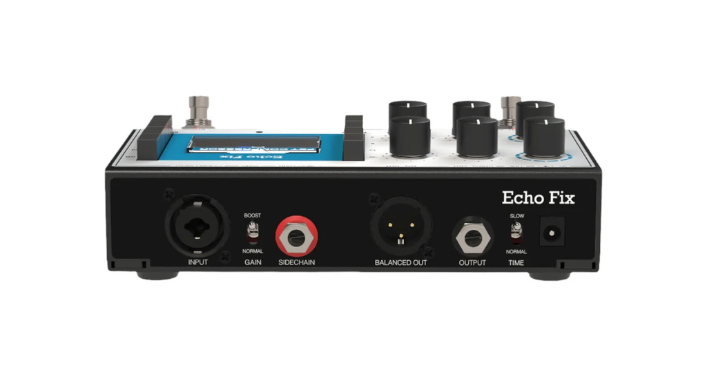 Der Echo Fix EF-P5 FET Compressor bietet 100% analoge Signalbearbeitung und erinnert dabei auch optisch an den klassischen "Blue Stripe 1176“.