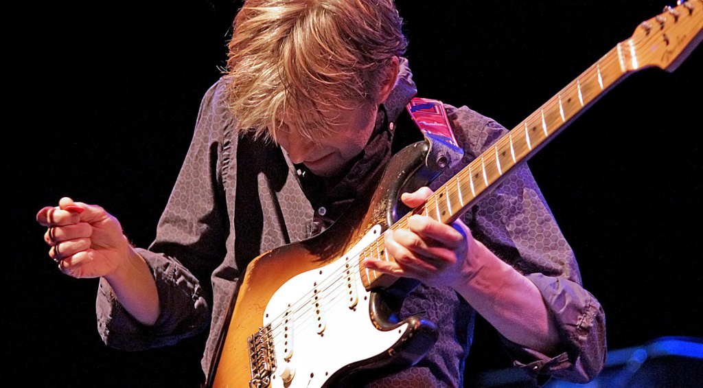 Eric Johnson Live