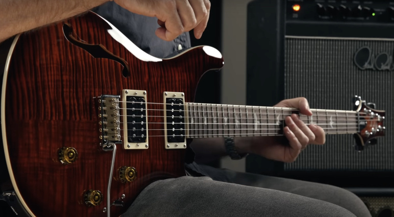 Die „Deals der Woche” präsentieren euch einige echte Schnäppchen! Es gibt PRS SE Custom-Gitarren und Harley Benton Agufish im Angebot.