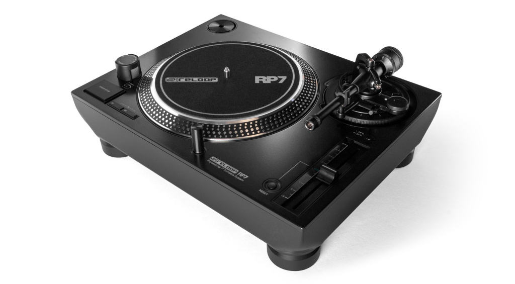 Reloop RP-7