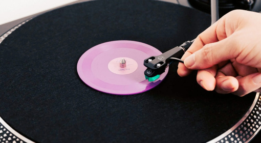 Tiny Vinyl: Die kleinste Schallplatte der Welt?