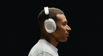 Loewe leo: KI-Kopfhörer präsentiert von Mbappé