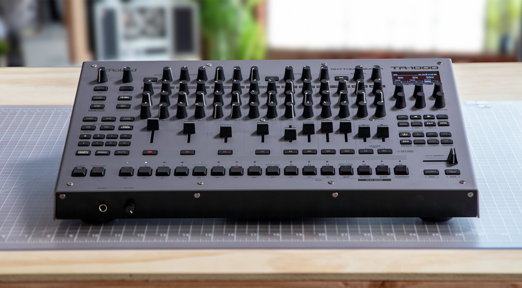 Roland TR-1000