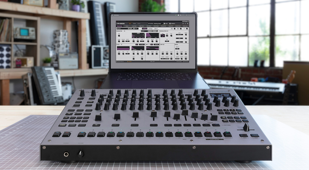 Roland TR-1000