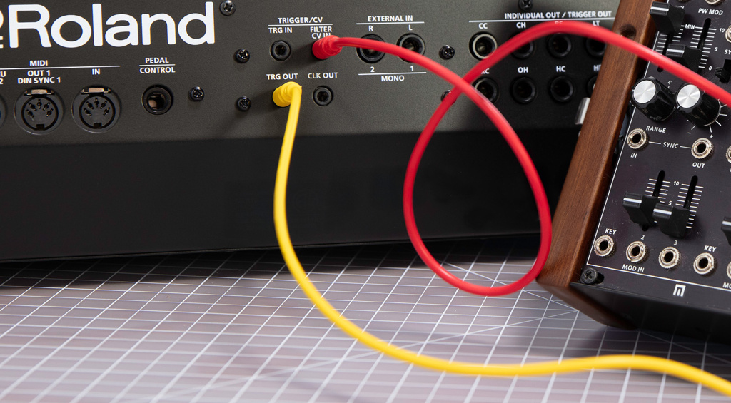 Roland TR-1000