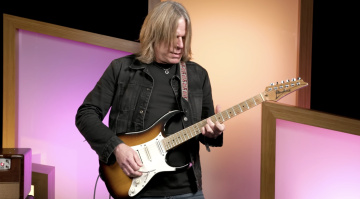 Andy Timmons hat mich begeistert. Warum das so ist und weshalb er zu den besten Gitarristen unserer Zeit gehört, erfahrt ihr hier.