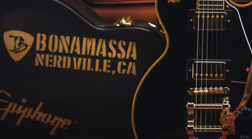 Die Epiphone Joe Bonamassa ’59 Les Paul Custom stammt aus der Nerdville-Gitarrensammlung von Herrn Bonamassa.