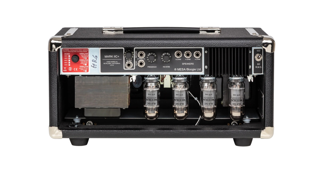 Das Kürzel HRG steht für Hundred-Watt/Reverb/Graphic EQ und beschreibt die Qualitäten des Mesa/Boogie Mark IIC+ HRG Head!