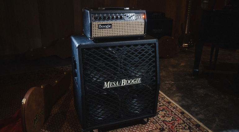 Das Kürzel HRG steht für Hundred-Watt/Reverb/Graphic EQ und beschreibt die Qualitäten des Mesa/Boogie Mark IIC+ HRG Head!