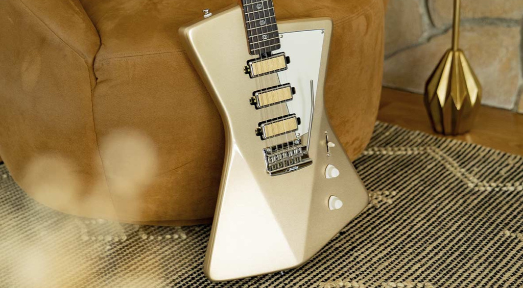 Diesmal glänzen die „Deals der Woche” mit attraktiven Signature-Gitarren, einem hochwertigen Amp-in-a-Box-Pedal und einem stabilen Gigbag.