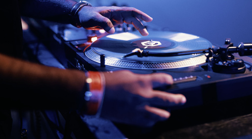 Vinyl-DJ 2026: Was brauchst du dafür?