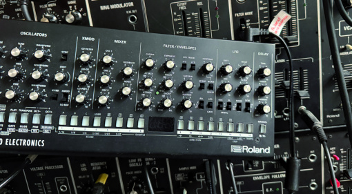 Gleiche Synthesizer gleich