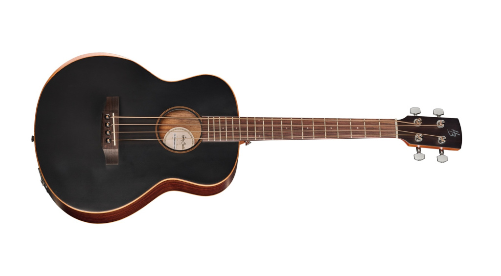 Harley Benton hat mit den CLB-70SRE-Bässen zwei schicke Kandidaten mit guten Bauteilen und ansprechender Ästhetik im Sortiment.