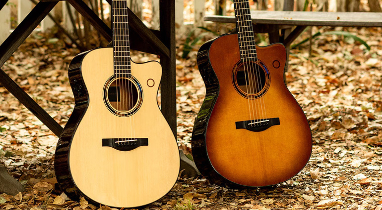 Es gibt Familienzuwachs in der TransAcoustic-Serie. Die Yamaha TAS3 C hat einen kleineren Korpus, bietet aber dennoch alle Effekte und Looper.