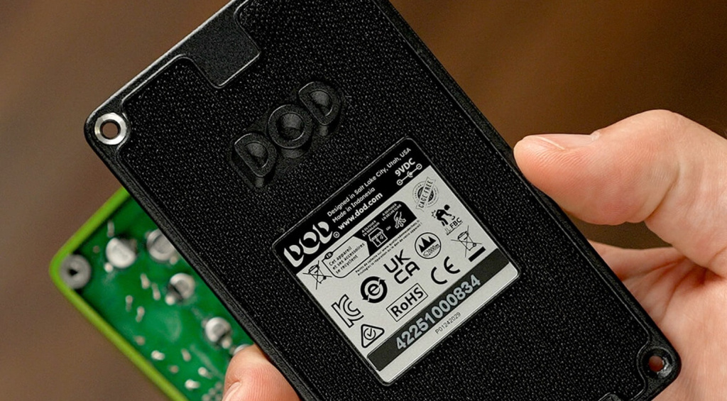 Der Kult-Overdrive ist zurück und heißt nun Digitech Badder Monkey! Der Affe ist jetzt noch böser und liefert diverse Overdrive und Distortion-Sounds.