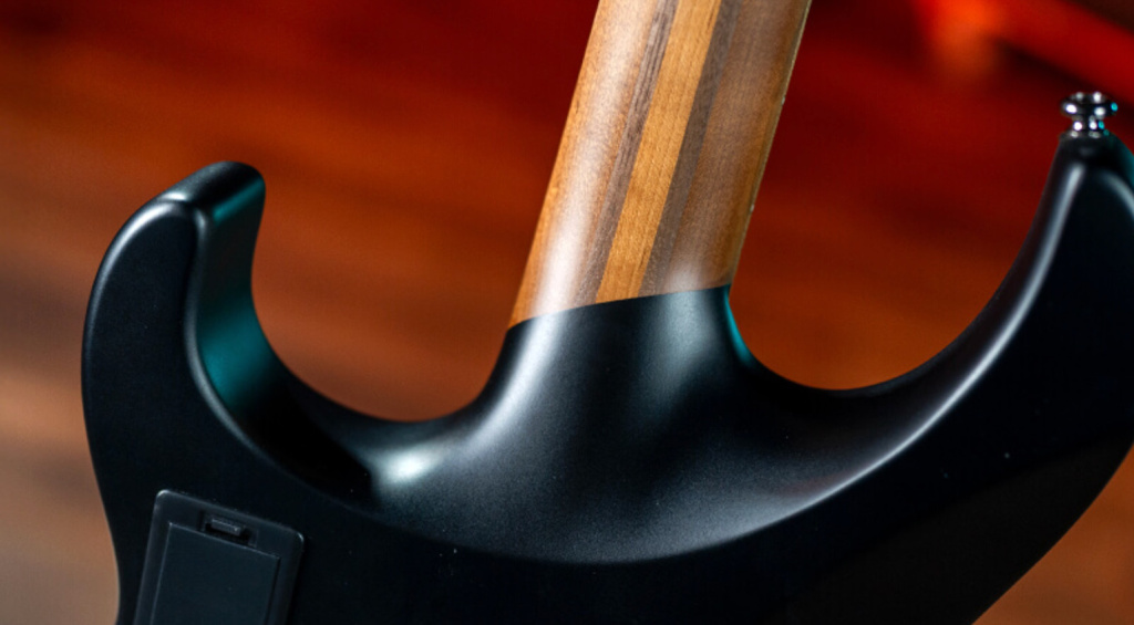 Neckthrough-Konstruktion