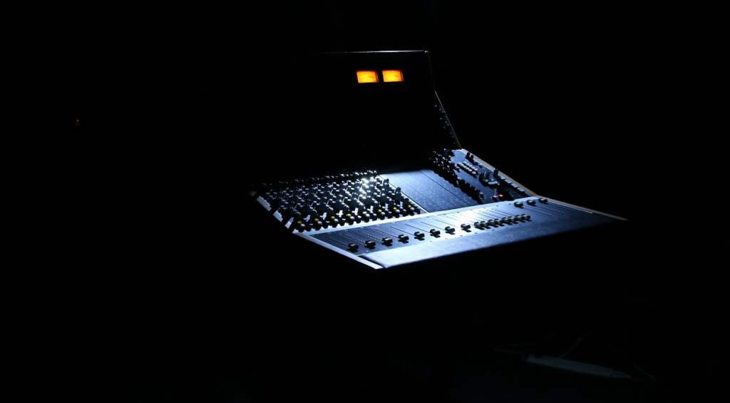 H2 Audio Helios Olympic 1100 Series