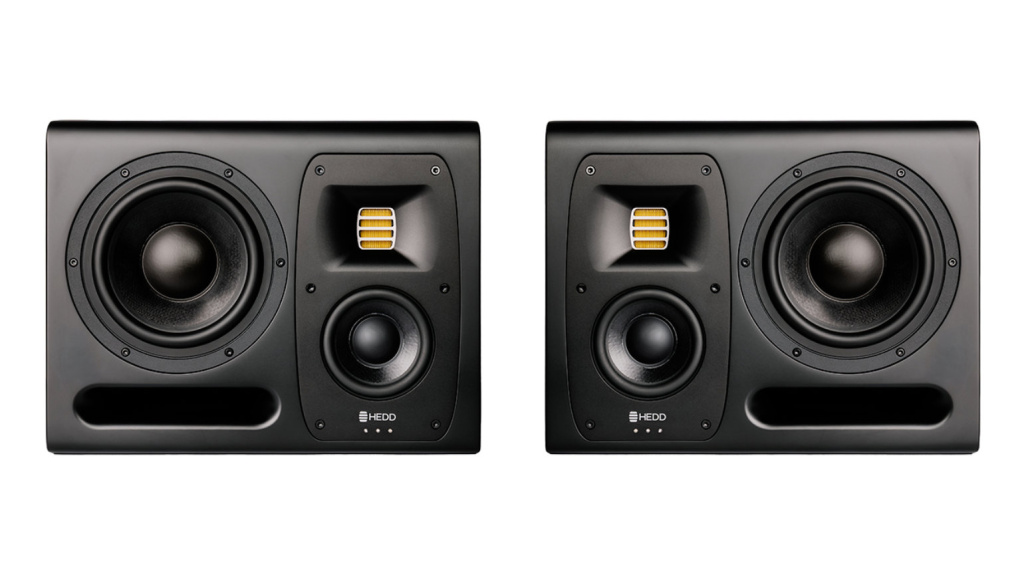 Der Monitor ist als Links- und Rechts-Ausführung erhältlich