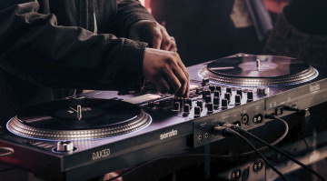 Hercules DJControl T10
