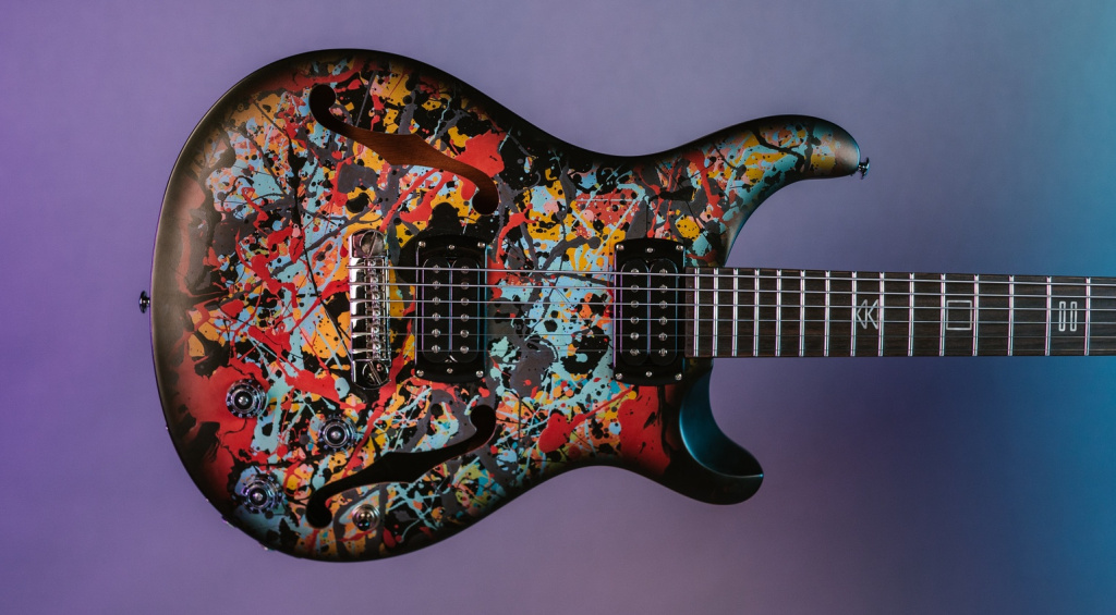 Mit der neuen PRS SE Ed Sheeran Cosmic Splash Limited Edition bekommt ihr eine Gitarre, die euch inspirieren könnte!