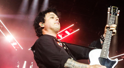 Der Gitarrensound von Basket Case: Kling' wie Green Day mit Plugins, Budget-Setup oder Studio-Gear