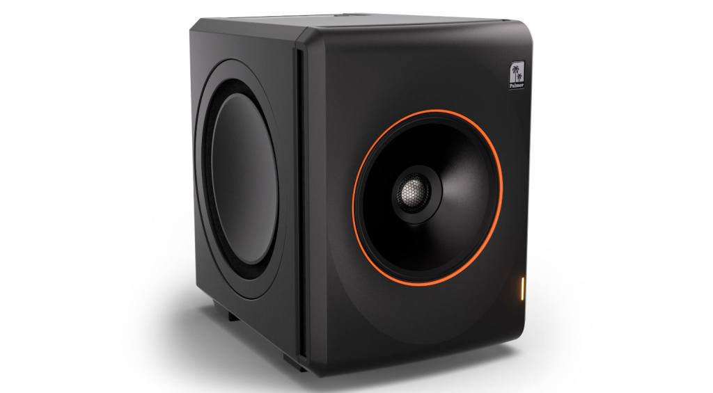Palmer ORBIT 11 kombiniert ein koaxiales Design mit zwei gegengerichteten Tieftönern und einer vorderen Schallwand mit Nierencharakteristik