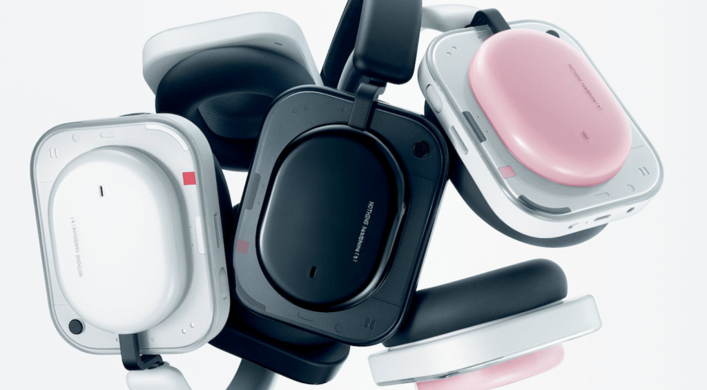 headphone (a) erscheint in vier Farbvarianten