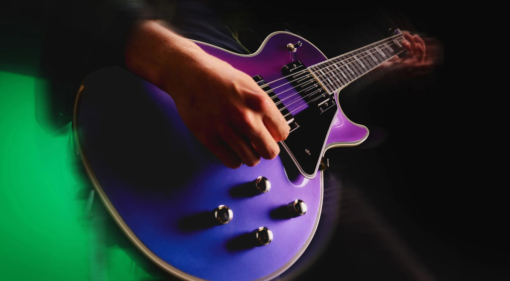 Die Epiphone Futura-Serie präsentiert alle ikonischen Modelle mit tollen Features, guten Hölzern und attraktiven Farben!