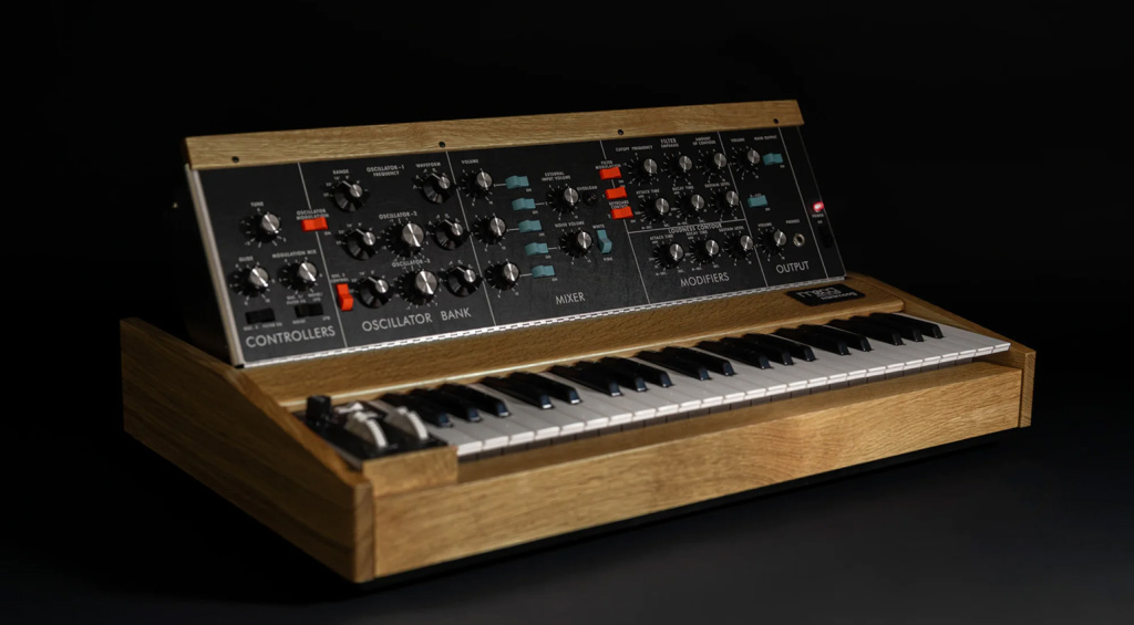 Tribute Edition Minimoog