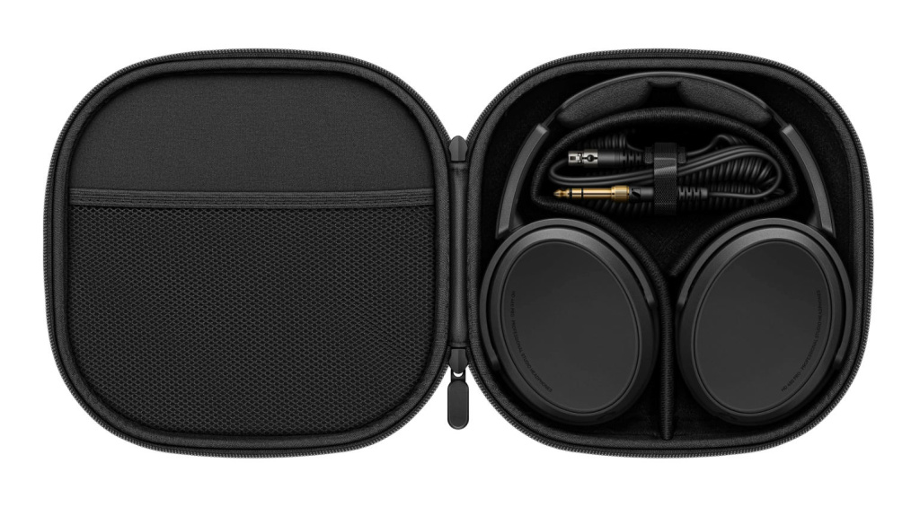 Beim HD 480 PRO Plus gehört ein Hardcase zum Lieferumfang