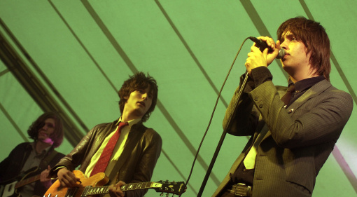 Der Gitarrensound von The Strokes: Diese Plugins und dieses Gear brauchst du für "Last Nite"