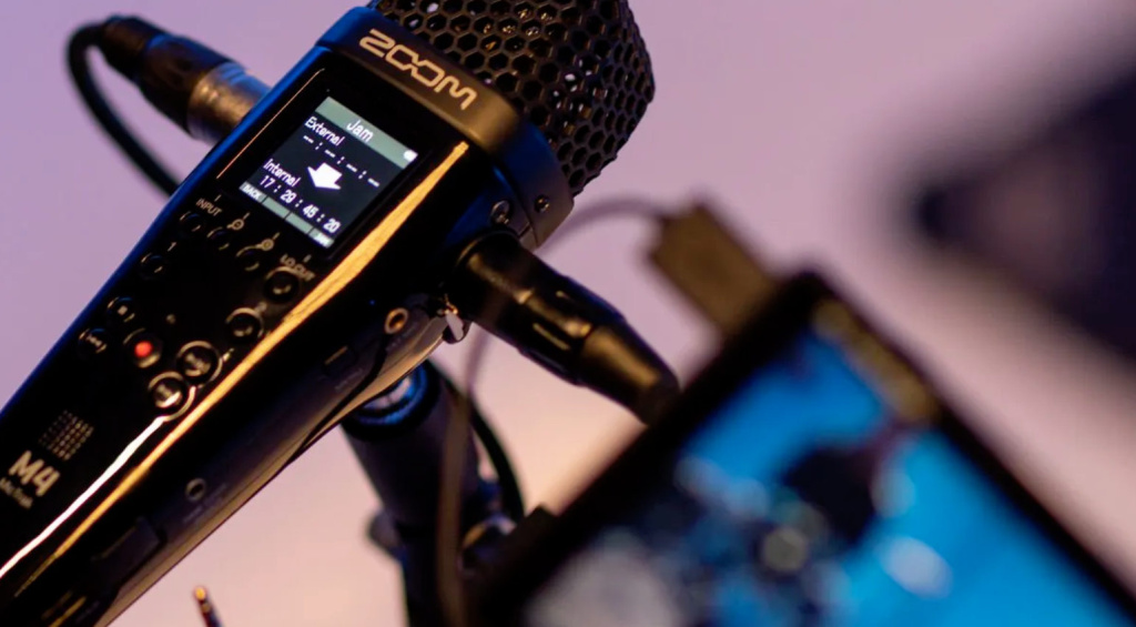 Zoom M4 MicTrak