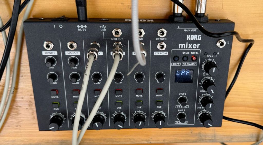 KORG NTS-4 Mixer