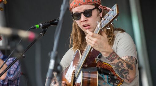 Die 7 besten Gitarren für Bluegrass: Deine erste Dreadnought-Akustikgitarre!