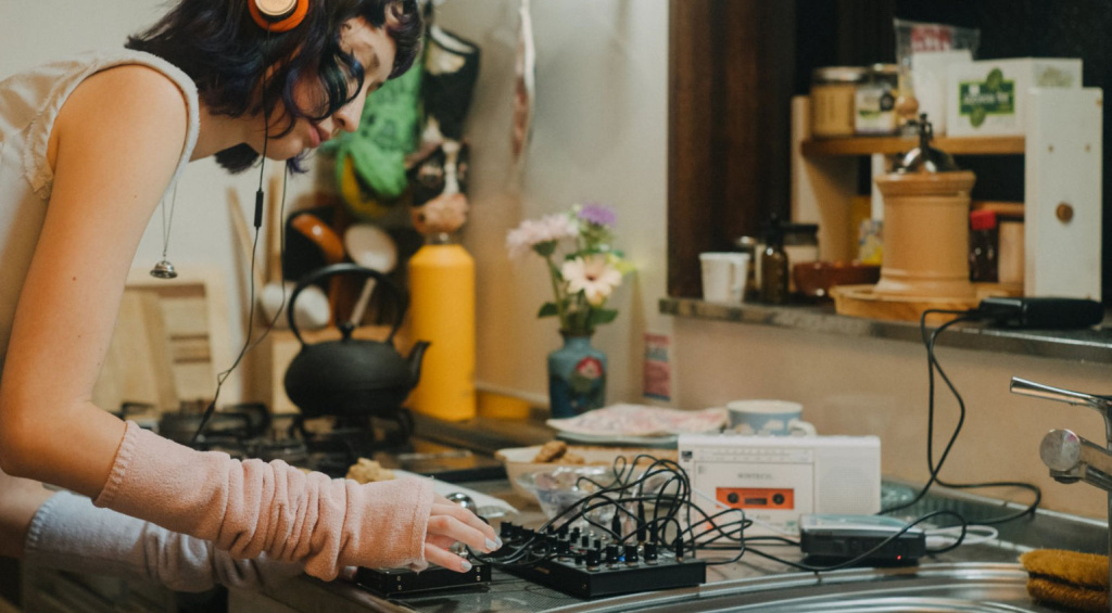 Der kleine DIY-Mixer der Nu:Tekt-Serie soll überall ein Setup zum Musikmachen ermöglichen
