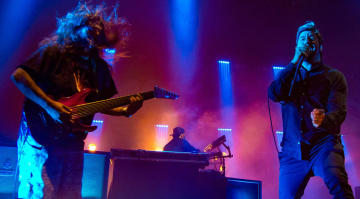 Der Gitarrensound von "My Own Summer (Shove it)": Kling' wie die Deftones mit Plugins, Budget-Setup oder Studio-Gear