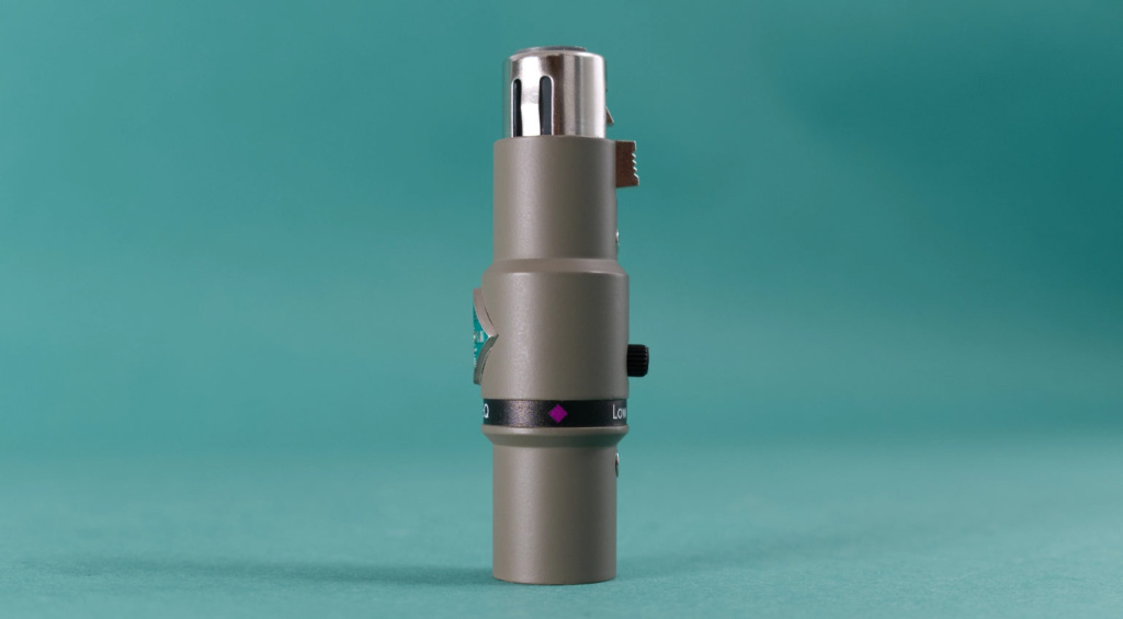 Triton Audio Tilt EQ in der Seitenansicht