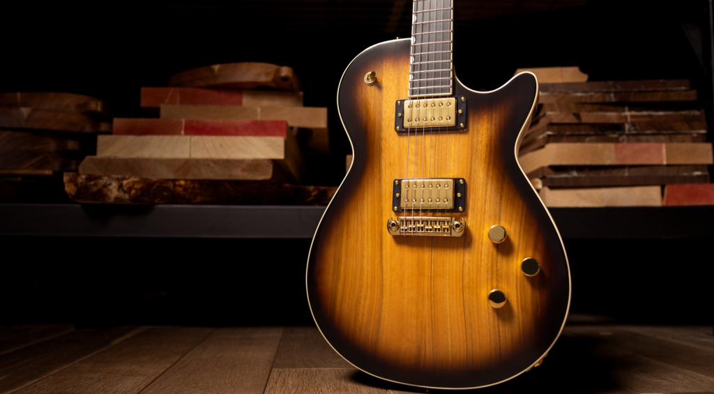 Gretsch beschert uns zwei neue Modelle. Eine Jet und eine CVT mit der anziehenden Namensgebung LTD Electromatic Black Limba!