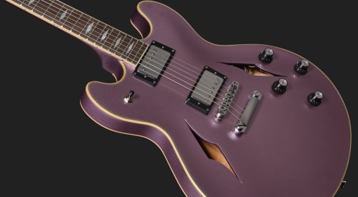 Als Neuzugang für die Tribute Serie präsentiert der Hersteller eine weitere Gitarren-Ikone. Hier ist die Harley Benton HB-35TL Tesla!