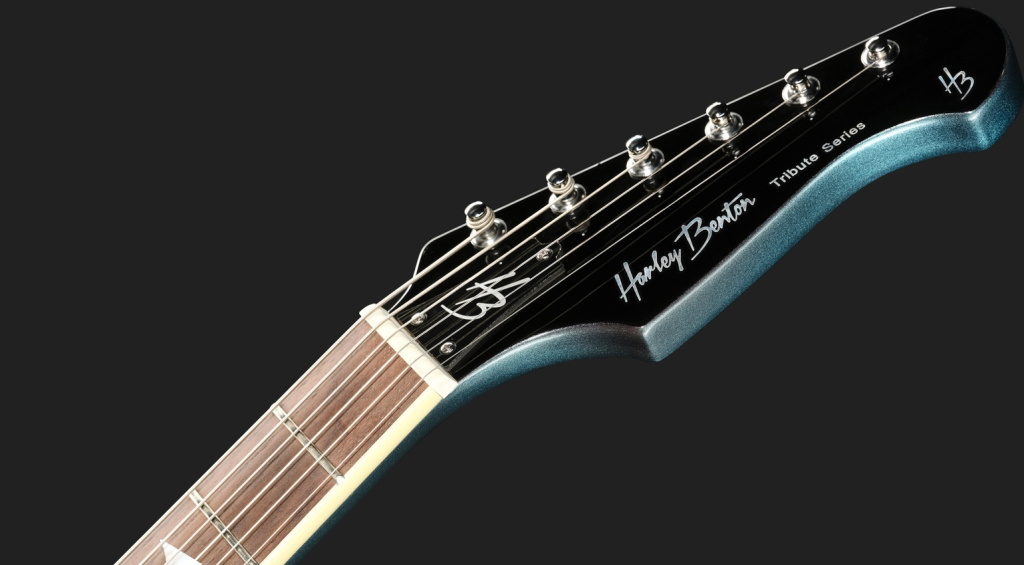Als Neuzugang für die Tribute Serie präsentiert der Hersteller eine weitere Gitarren-Ikone. Hier ist die Harley Benton HB-35TL Tesla!