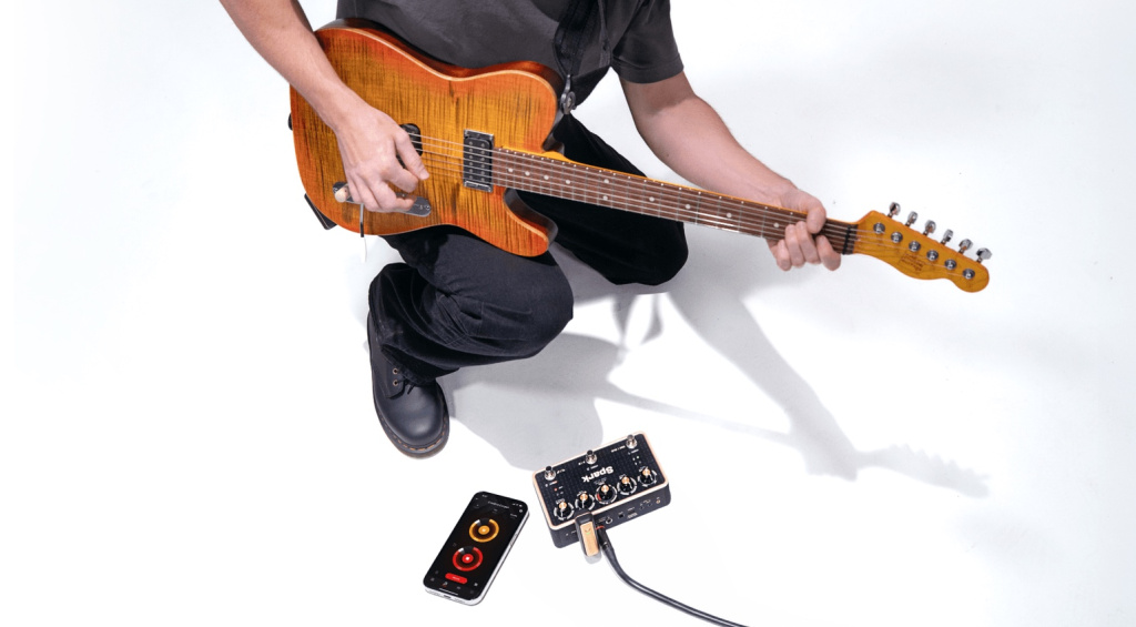 Das brandneue Positive Grid Spark Pedal ist die konsequente Erweiterung des hauseigenen Ökosystems. Ein All-in-one-Pedal, das zu überzeugen weiß.