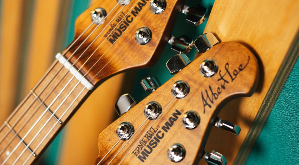 Die Music Man Albert Lee HSS-Signature erweitert die Modellreihe des Country-Virtuosen mit einer besonders flexiblen HSS-Bestückung.
