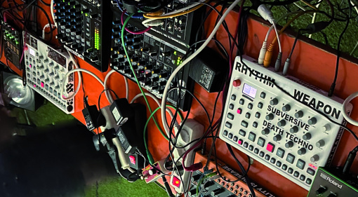 Elektron Model:Cycles wird zum Sampler, dazu Zona Controller und ein DIY OB-X